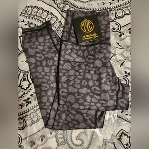 Till you collapse effortless booty scrunch